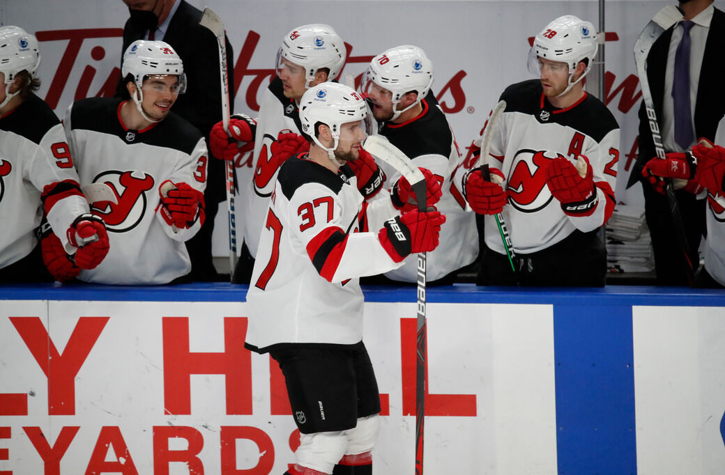 Sabres fall to Devils 6-3